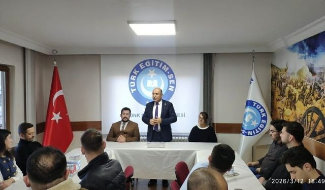 Türk Eğitim Sen'den Ülkü Ocakları Gençlerine iftar daveti