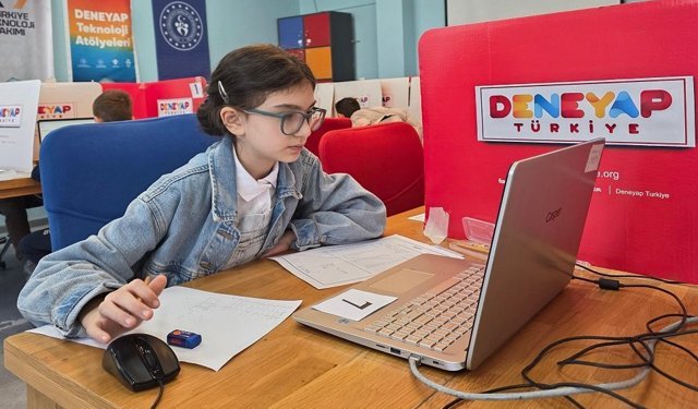 Deneyap E-Sınav süreci Afyon'da da başladı