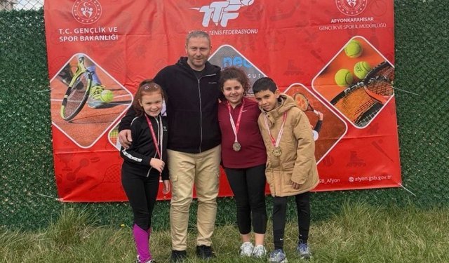 Afyon'da Ulusal Tenis Turnuvası