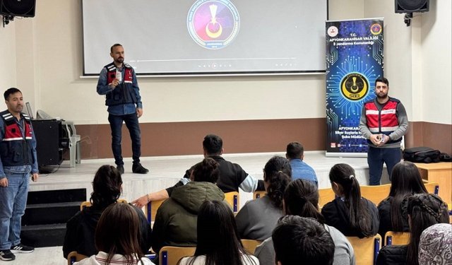 Afyon Jandarma'nın eğitim faaliyetleri devam ediyor