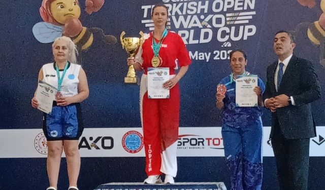 Afyonlu Kick Boksçudan Dünya Derecesi