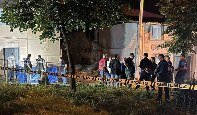 Evlerinin önünde vurulan karı-koca hayatını kaybetti