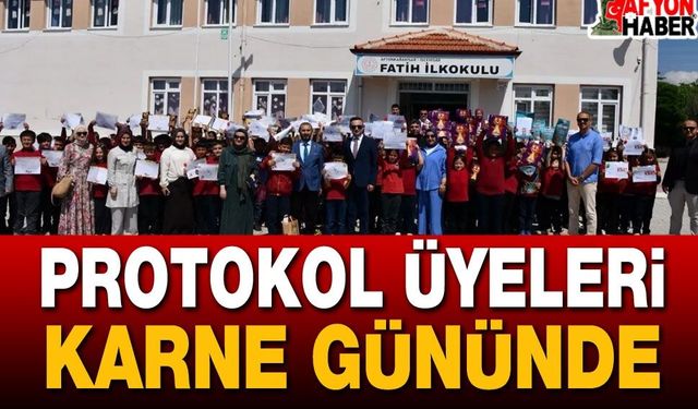 Protokol Üyeleri Karne Gününde Buluştu