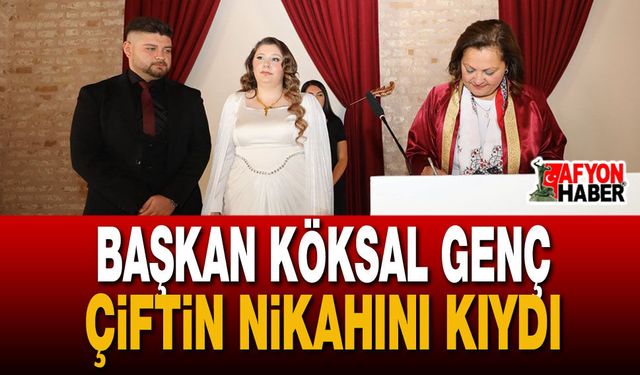 Arifenur ve Emir Çiftinin Nikahını Başkan Köksal Kıydı