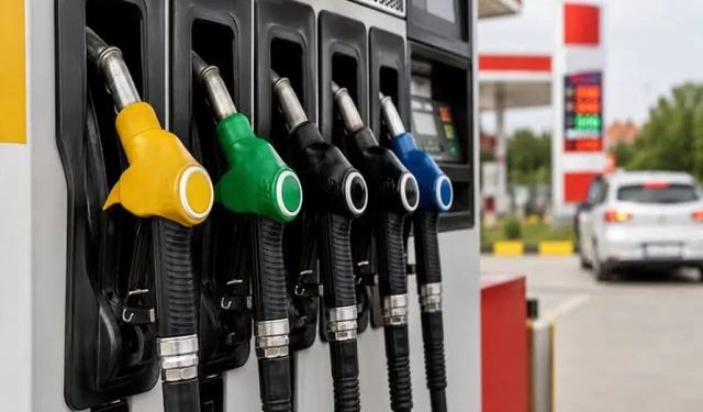 Benzinden Sonra Motorine Zam! İşte Güncel Akaryakıt Fiyatları