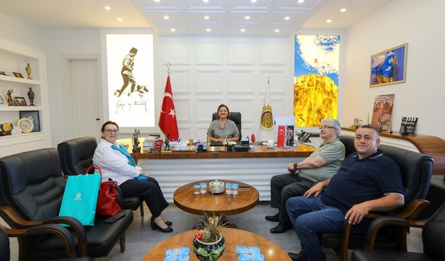 Doğanay Ailesi Başkan Köksal’ın Konuğu Oldu
