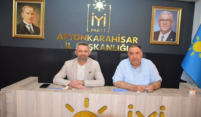 Başkan Mısırlıoğlu, Adapazarı İlçe Başkanı Türker Ergül'ü Ağırladı