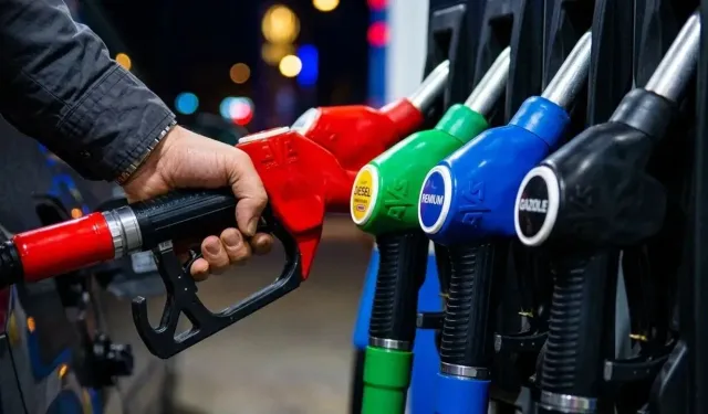 Motorine 8,89 TL, benzine 1,52 TL zam bekleniyor