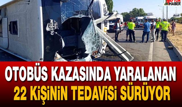 Afyon’da otobüs kazasında yaralanan 22 kişinin tedavisi sürüyor