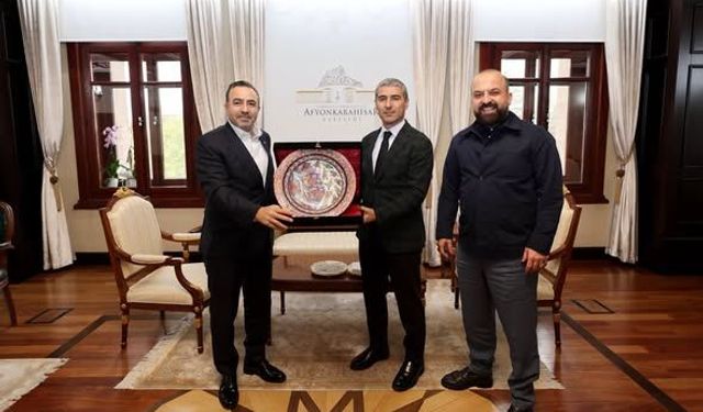 MHP ve İş Dünyasından Vali Aktaş'a ziyaret