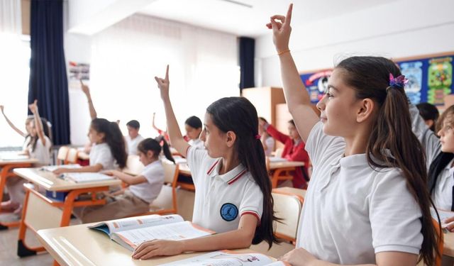 İlk ara tatil ne zaman başlayacak? İşte 2026-2027 MEB takvimi