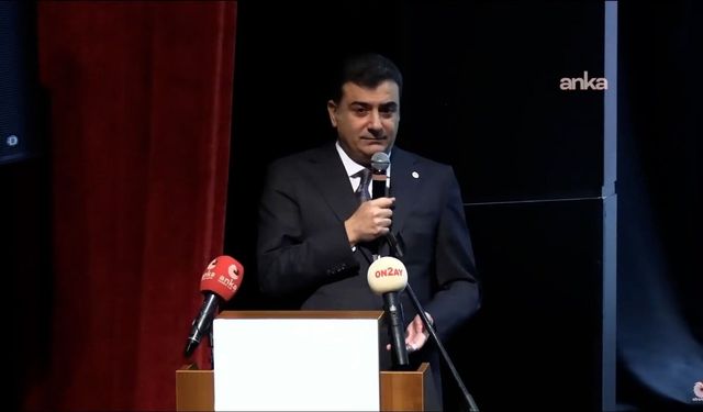 YENİ Parti sözcüsü Zeynel Emre’den borsa iddiası