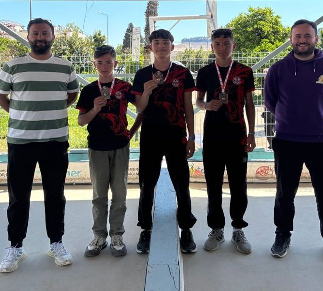 Afyon'dan Petankta Türkiye derecesi