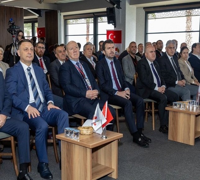 Basın Camiası, Meslek Yasası'nı istiyor