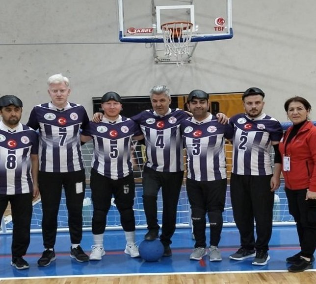 Afyon'un Aslanları, ligi salladı!..