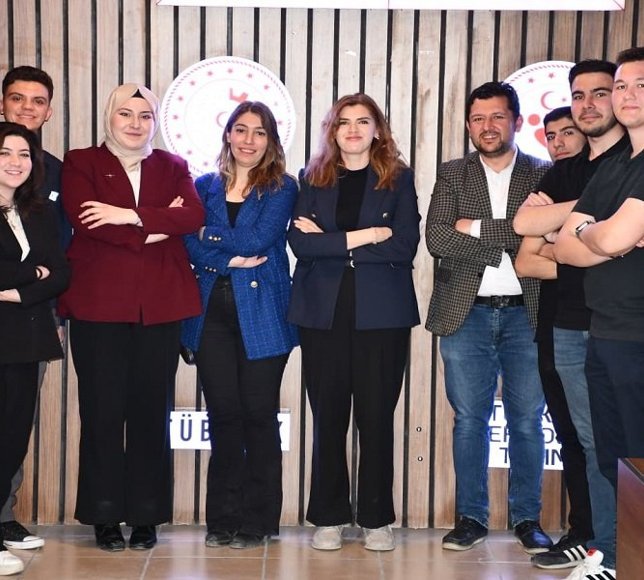 Deneyap'ta gençlerle bir araya gelindi