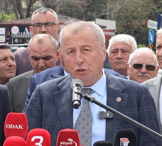 Okullar güvensiz, sağlıkta mobbing var, kurumlarda liyakat çöktü