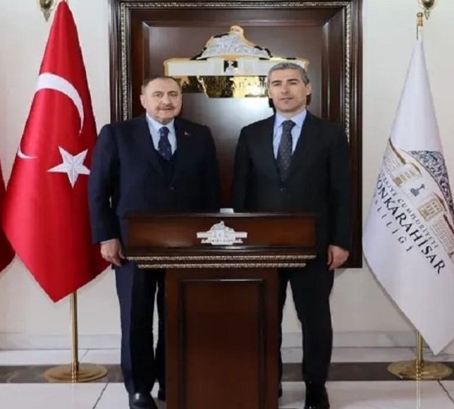 Veysel Hocamız yakın takipte!..