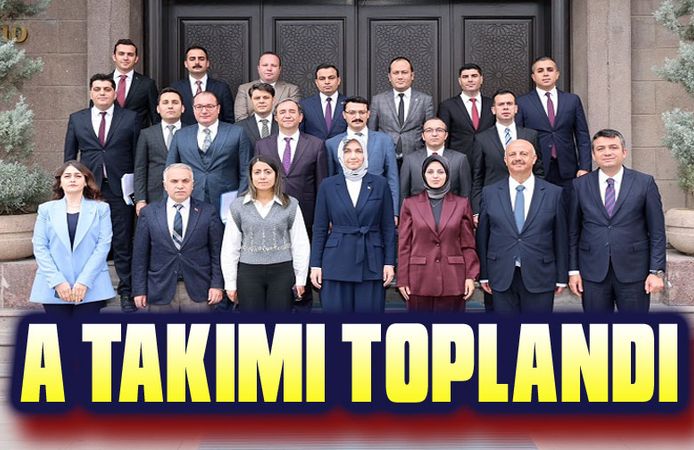 Afyon'un bürokraside A Takımı toplandı