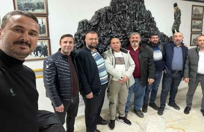 Şuhut Sağlık Meslek Lisesi mezunları iftar sofrasında buluştu