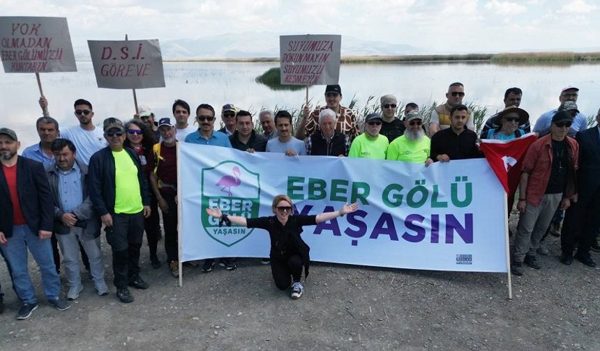 Eber Gölü için yürüdüler