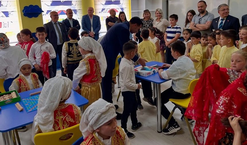 Ahmetpaşa Atatürk İlkokulu’na Zeka Oyunları Sınıfı