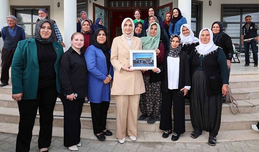 Vali Yiğitbaşı’na anlamlı hediye