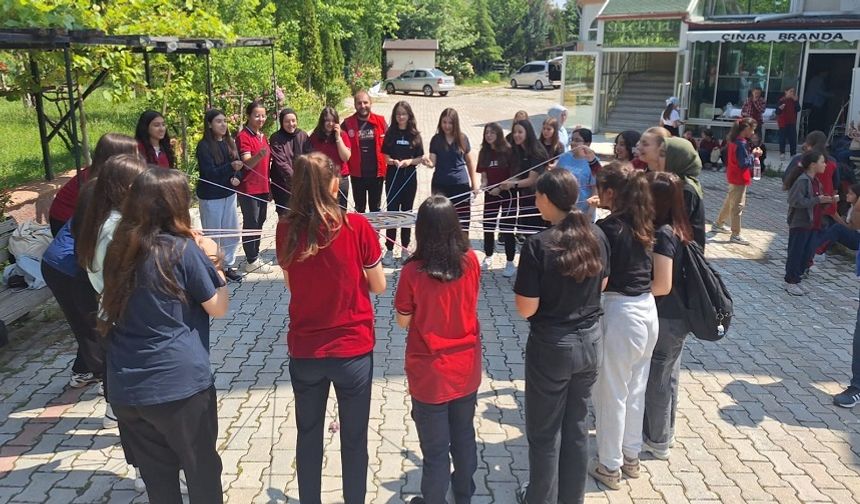ÇEDES yıl sonu şenliği Selçuklu Camii'nde yapıldı