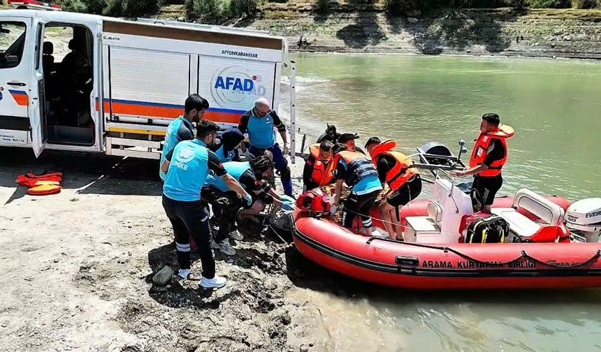Afyon'da UMKE ve AFAD'dan nefes kesen tatbikat