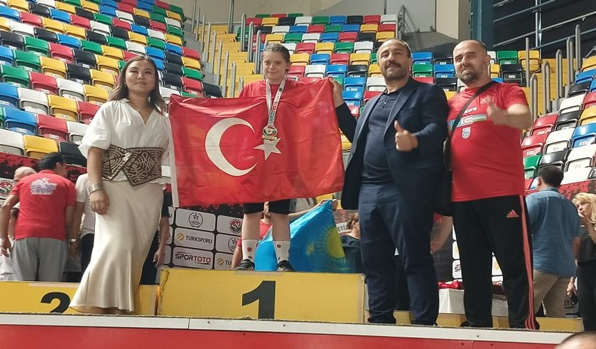 Afyonlu sporculardan 3 Altın madalya