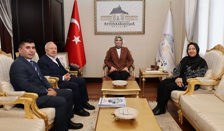 Vali Yiğitbaşı’ndan İscehisar Mermer OSB Zirvesi