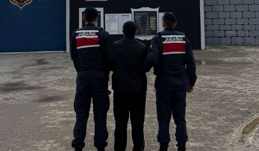 HIRSIZLIKTAN ARANAN ŞAHIS YAKALANDI