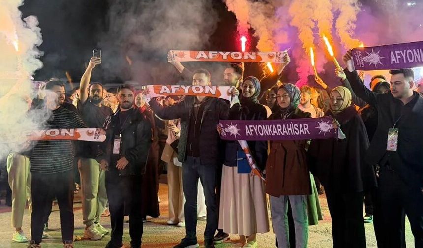Afyon AK Gençler Kocaeli'ye çıkarma yaptı!..