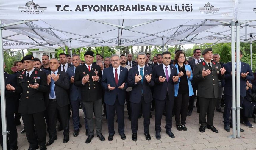 Vali Aktaş Botaş Nehir Tekstil Yöneticilerini Ağırladı