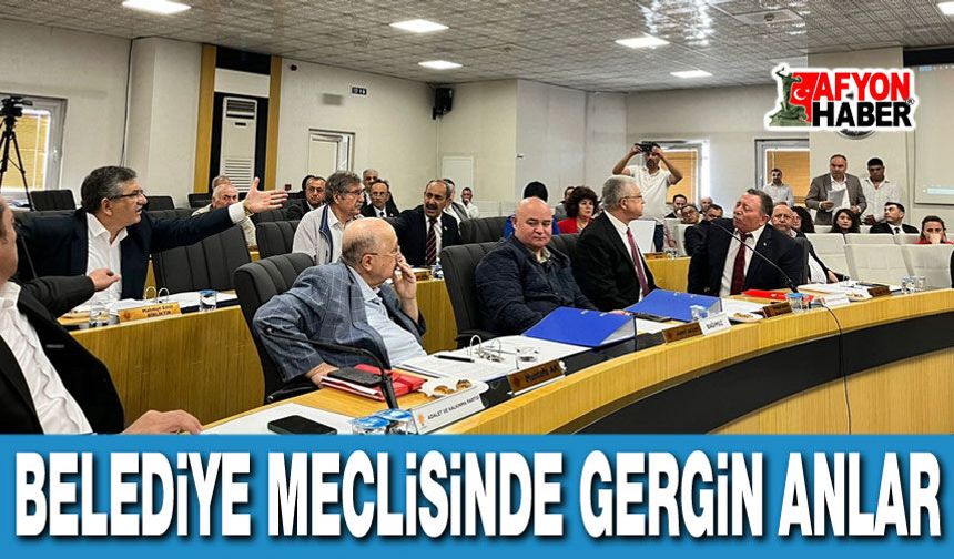 Belediye Meclisinde Gergin Anlar