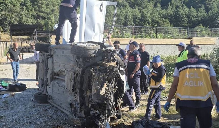 Uşak’ta Aile Faciası: 1 ölü 3 yaralı