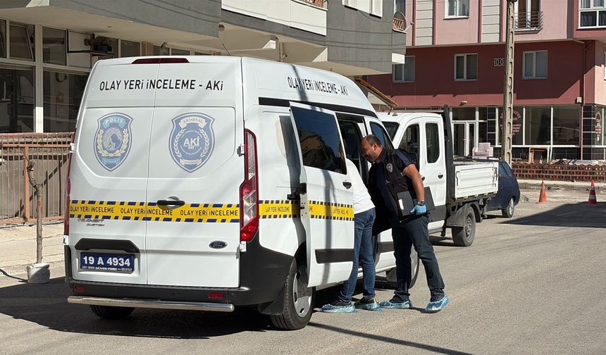 Kahvehanede bıçaklı kavga kanlı bitti
