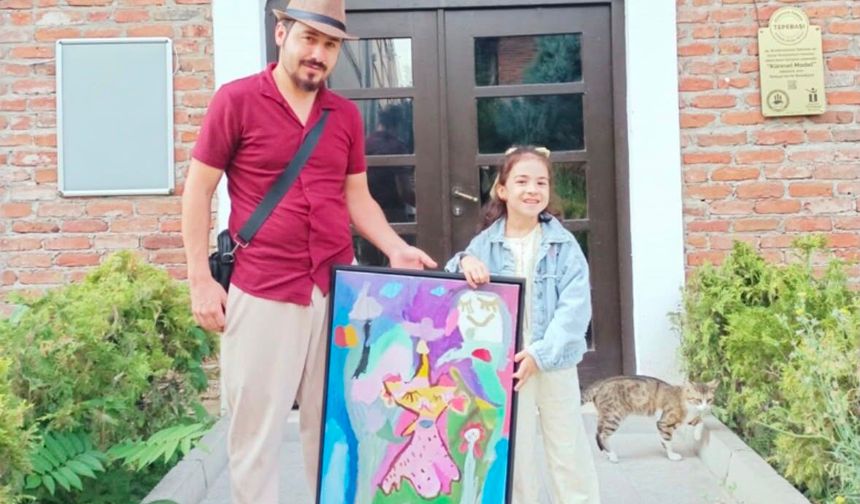 Frig Sergisine 6 Yaşındaki Minik Ressam Damga Vurdu