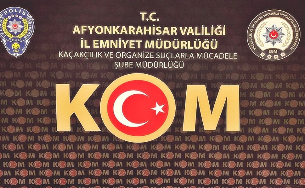 Polis 42 adet kaçak elektronik sigara ele geçirdi