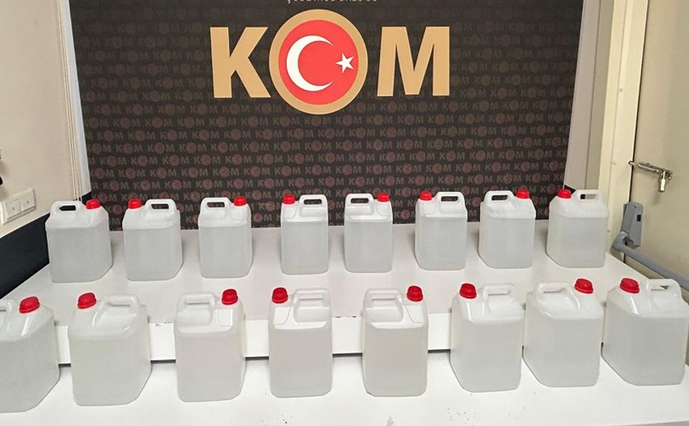 Sinanpaşa’da sahte alkol operasyonu!..