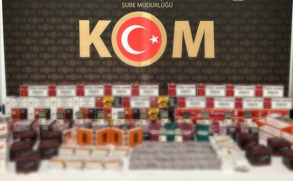 Afyon Polisinden kaça sigara operasyonu