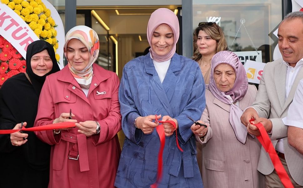 Afyonkarahisar'a Ağız ve Diş Sağlığı Polikliniği Açıldı