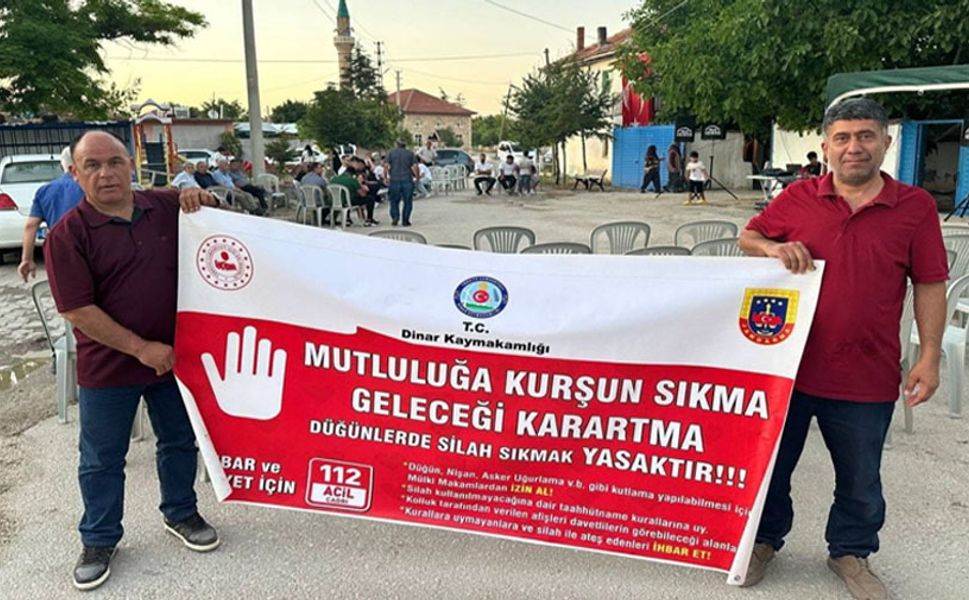 Düğünlerde silah atılmasının engellenmesi için vatandaşlar bilgilendirildi