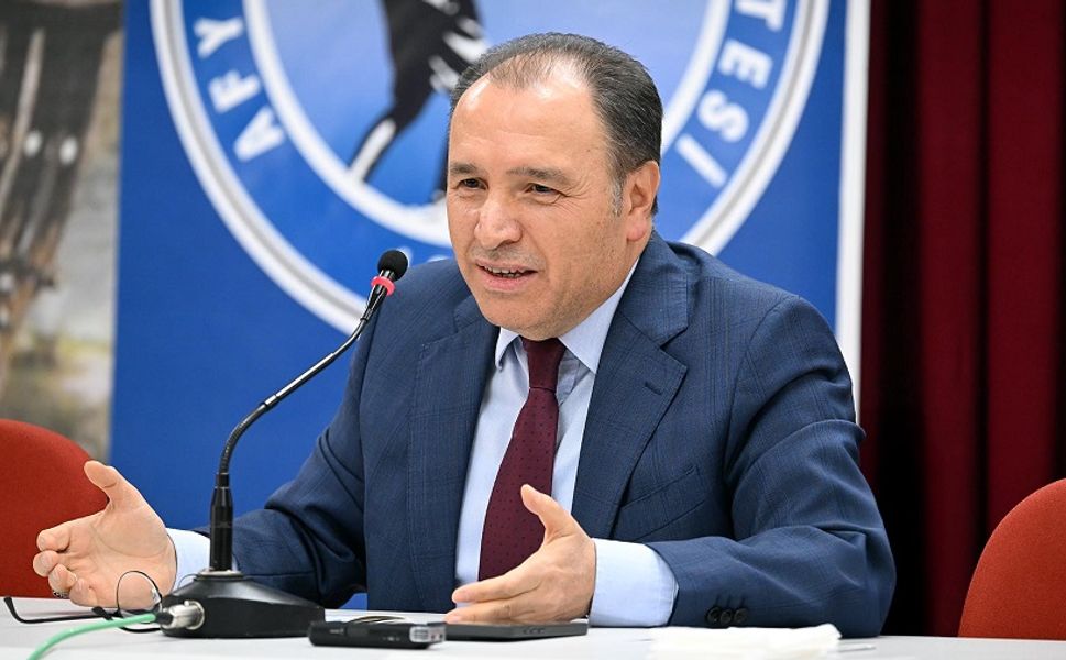 Rektör Karakaş, Sosyoloji'nin yol haritasını çizdi