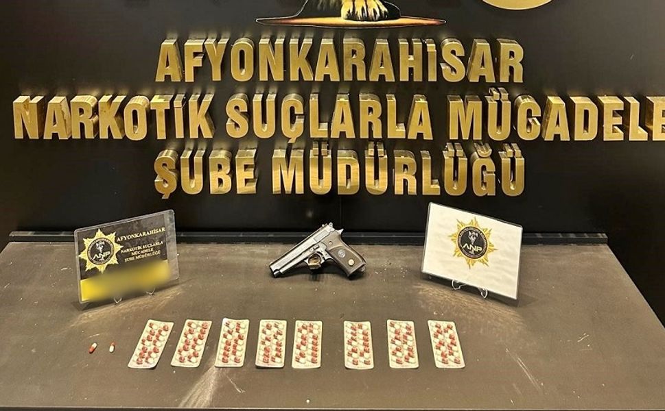 Torbacı operasyonu, 1 tutuklama