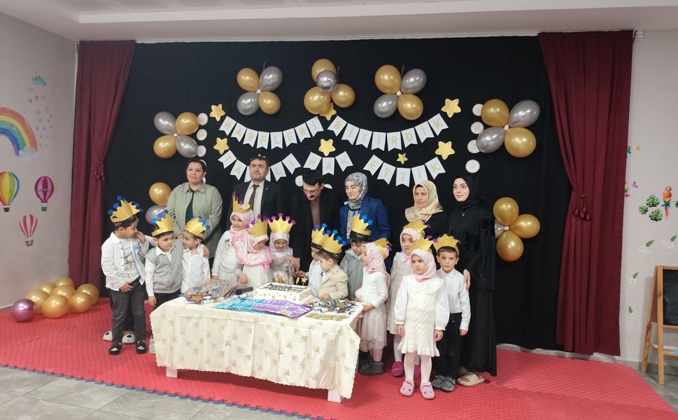 Ana okulu Kur'an kursunda harfleri bitirme belge programı