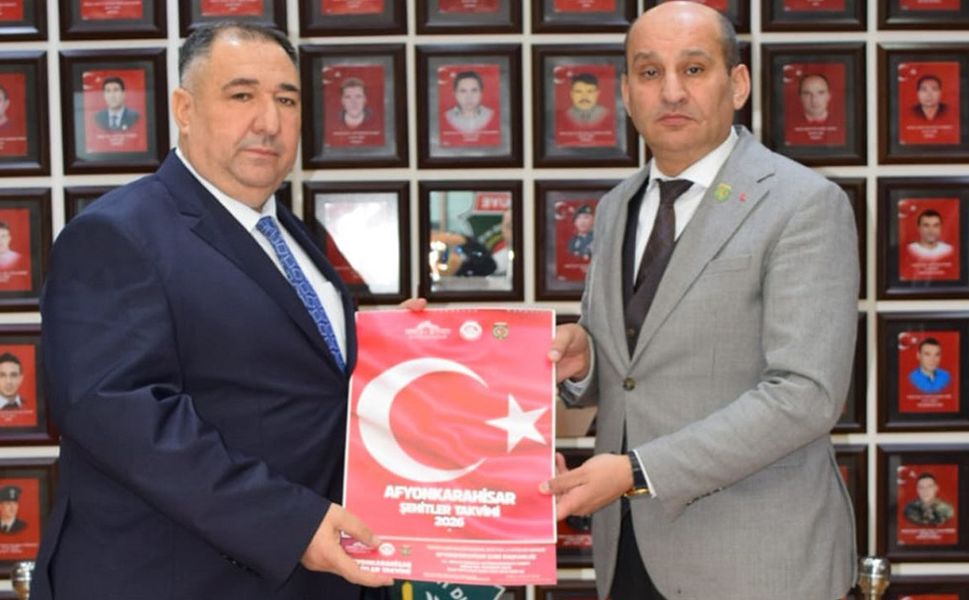 İYİ PARTİ'DEN ŞEHİT AİLELERİ VE GAZİLER DERNEĞİ'NE ZİYARET