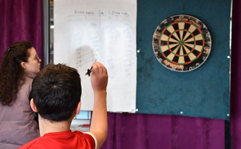 YILDIZ ERKEKLER DART'TA İLK 4 BELLİ OLDU