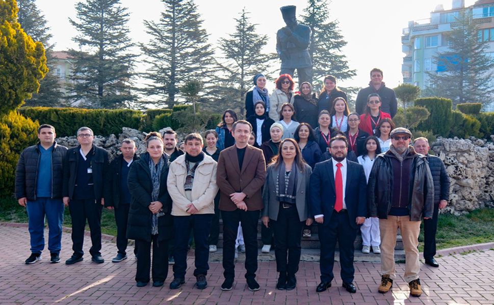 TIP BAYRAMI'NDA KOCATEPE PARKINDA ANLAMLI BULUŞMA