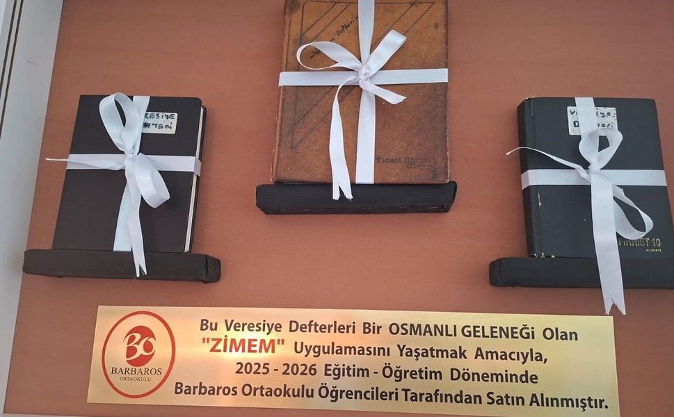 Afyon'da, öğrenciler 3 veresiye defterini kapattı!..